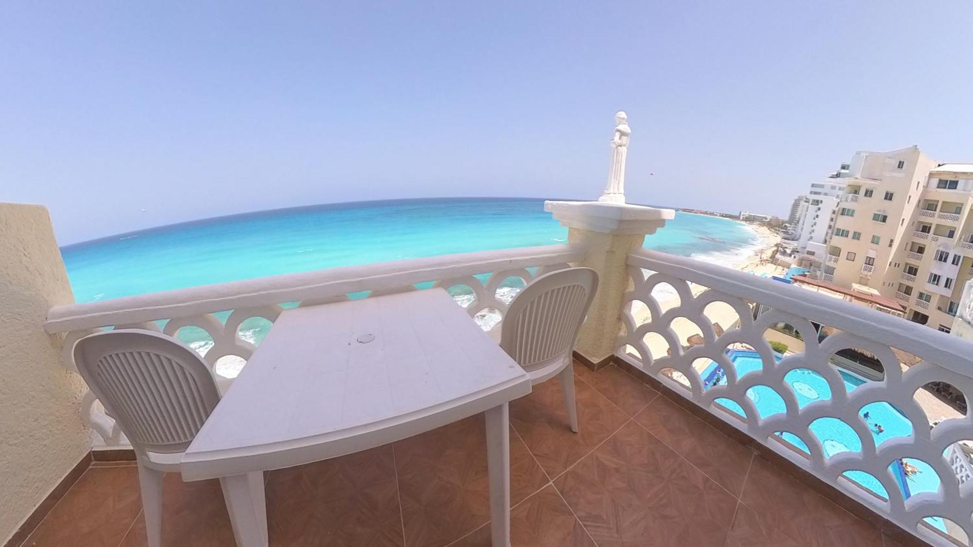 Cancun Plaza Sea View Экстерьер фото