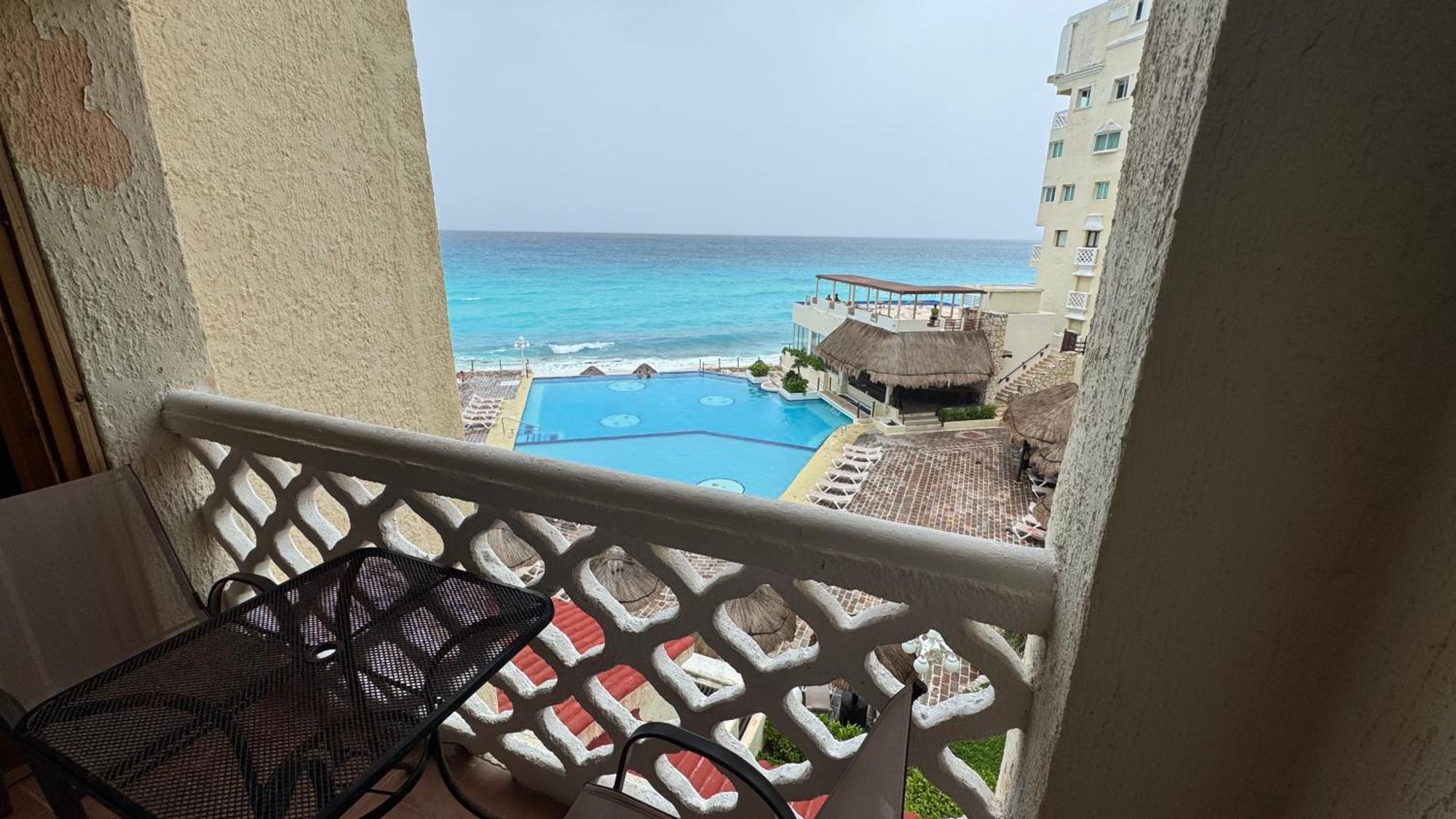 Cancun Plaza Sea View Экстерьер фото